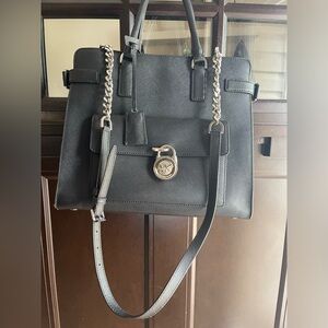 Black Micheal Kors Purse